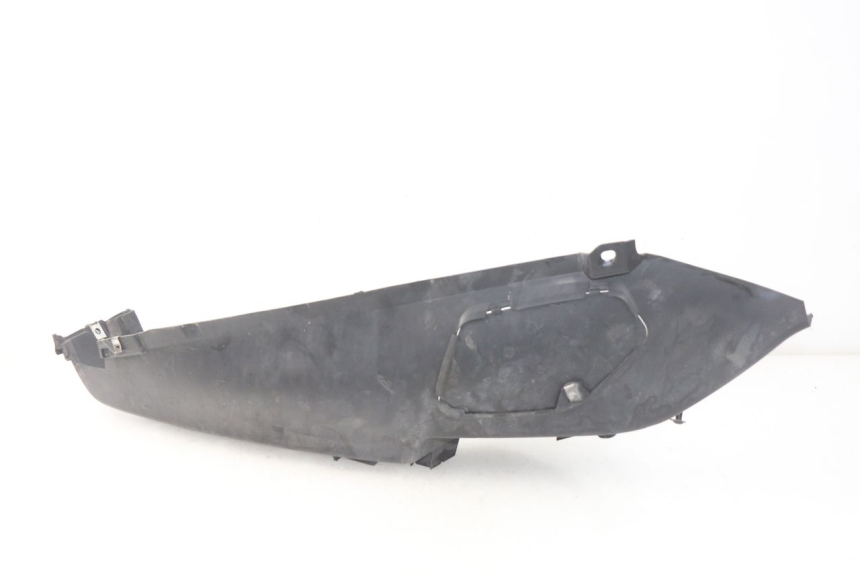 photo de PATA DE APOYO DERECHA PIAGGIO MP3 LT 400 (2007 - 2012) - Primer plano técnico