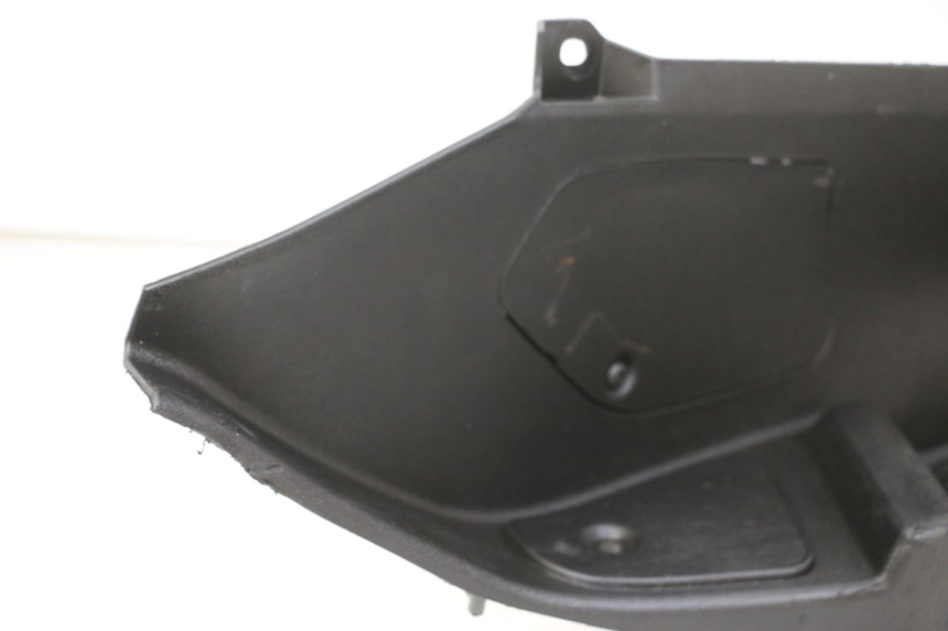photo de PATA DE APOYO DERECHA PIAGGIO MP3 LT 400 (2007 - 2012) - Estado de la superficie y material