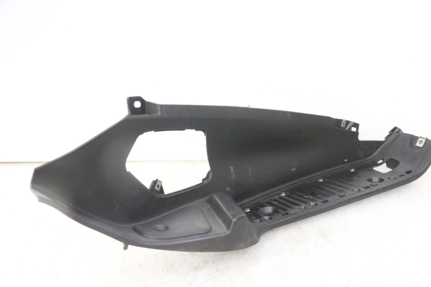 photo de TAPA REPOSAPIES DERECHA PIAGGIO MP3 LT 300 (2010 - 2016) - Vista general del producto