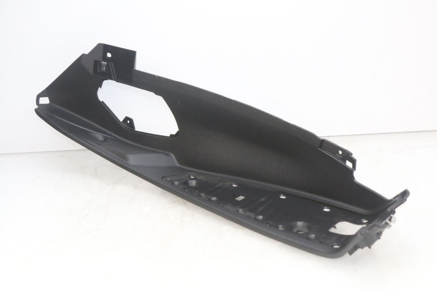 photo de PATA DE APOYO DERECHA PIAGGIO MP3 500 (2014 - 2017) - Vista principal