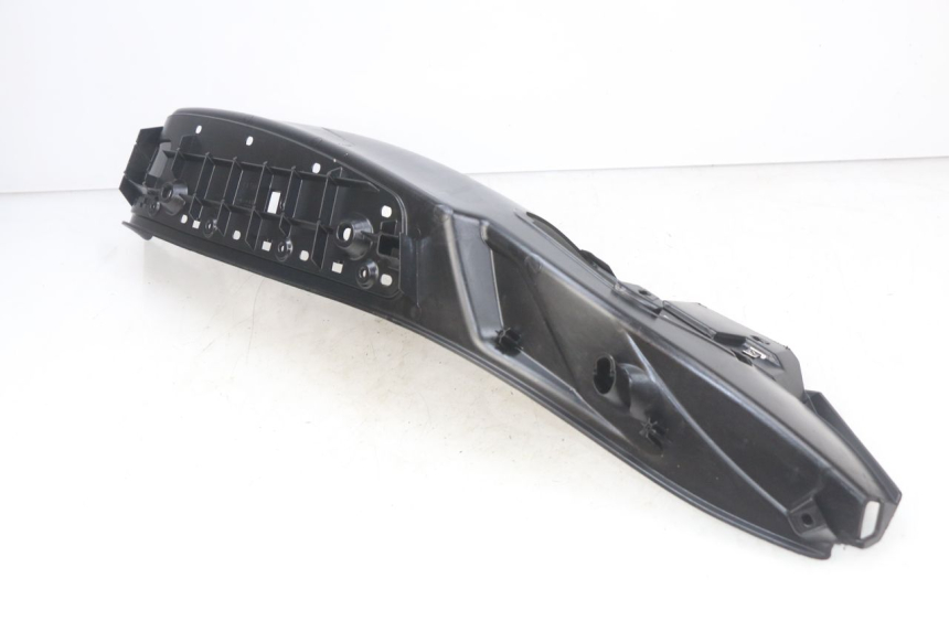 photo de PATA DE APOYO DERECHA PIAGGIO MP3 500 (2014 - 2017) - Otra perspectiva