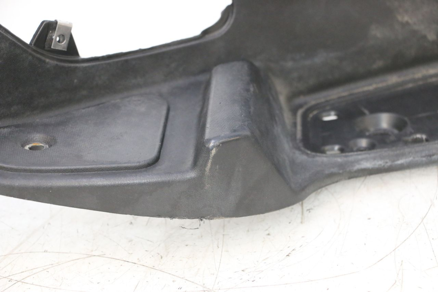 photo de PATA DE APOYO DERECHA PIAGGIO MP3 RL 250 (2006 - 2010) - Marcados y referencias originales