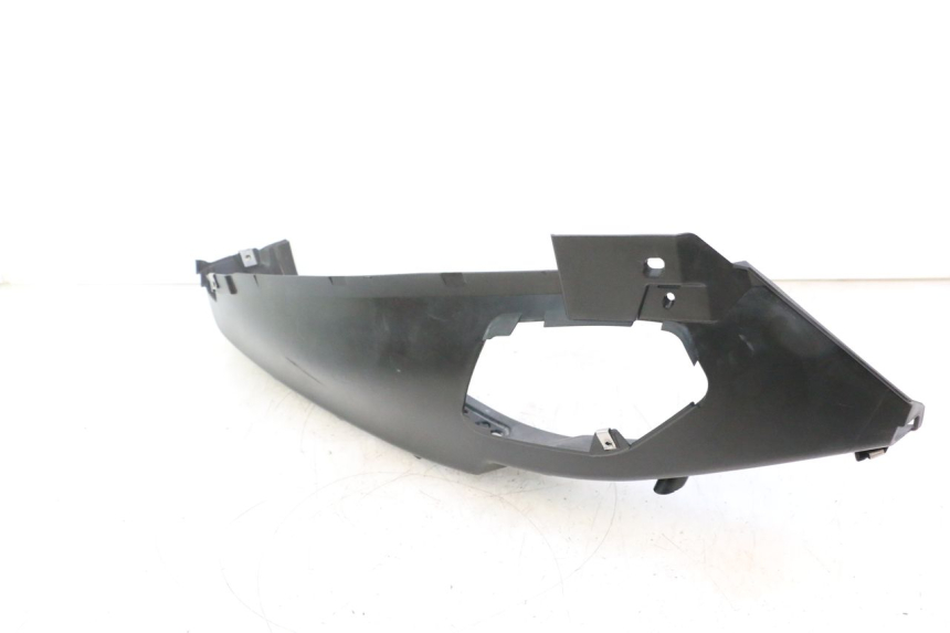 photo de TAPA REPOSAPIES DERECHA PIAGGIO MP3 500 (2016 - 2018) - Marcados y referencias originales