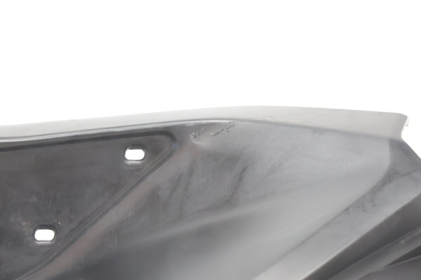 photo de TAPA REPOSAPIES DERECHA YAMAHA N-MAX NMAX 125 (2021 - 2024) - Vista general del producto