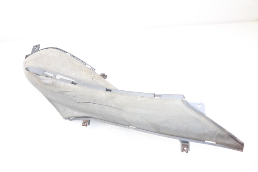 photo de TAPA REPOSAPIES DERECHA YAMAHA NEO'S NEOS 2T 50 (2007 - 2017) - Recambio usado revisado