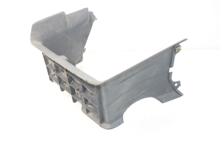 photo de TAPA REPOSAPIES DERECHA ADLY RS SUPERSONIC 50 (2005 - 2010) - Detalle de la pieza