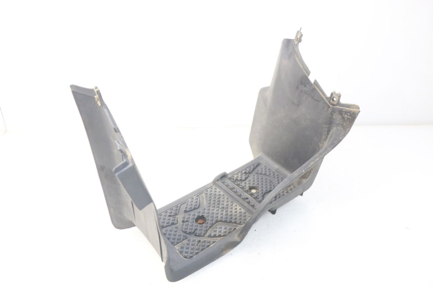 photo de TAPA REPOSAPIES DERECHA ADLY RS SUPERSONIC 50 (2005 - 2010) - Primer plano técnico