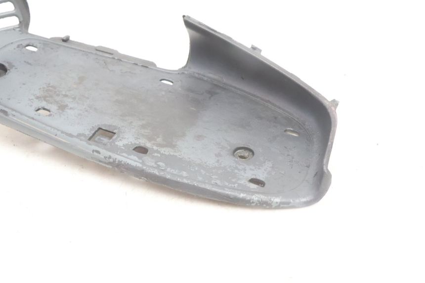 photo de TAPA REPOSAPIES DERECHA GILERA RUNNER SP 50 (2002 - 2004) - Otra perspectiva
