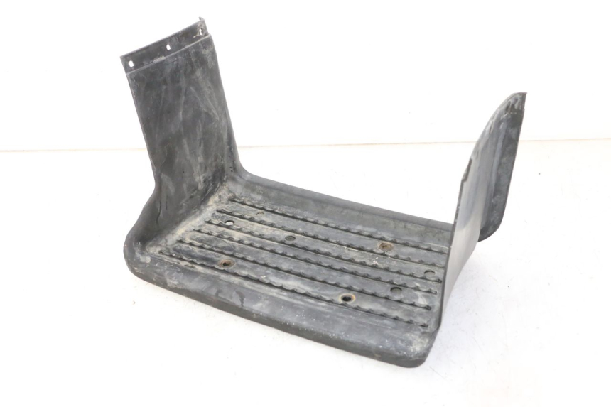 photo de TAPA REPOSAPIES DERECHA HYTRACK S 150 (2003 - 2011) - Detalle de la pieza