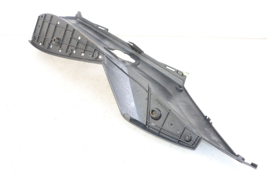 photo de PATA DE APOYO DERECHA PEUGEOT SATELIS 125 (2006 - 2009) - Detalle de la pieza