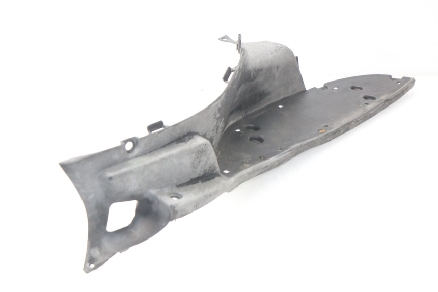 photo de TAPA REPOSAPIES DERECHA APRILIA SCARABEO GT 125 (1999 - 2007) - Otra perspectiva