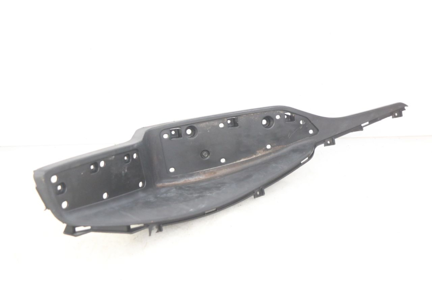 photo de PATA DE APOYO DERECHA KYMCO X-TOWN XTOWN 125 (2016 - 2021) - Otra perspectiva