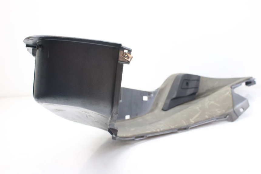 photo de PATA DE APOYO DERECHA PIAGGIO X9 EVOLUTION 125 (2003 - 2007) - Vista general del producto