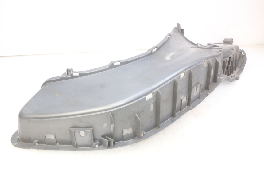 photo de PATA DE APOYO DERECHA PIAGGIO X9 EVOLUTION 125 (2003 - 2007) - Zoom estado de uso