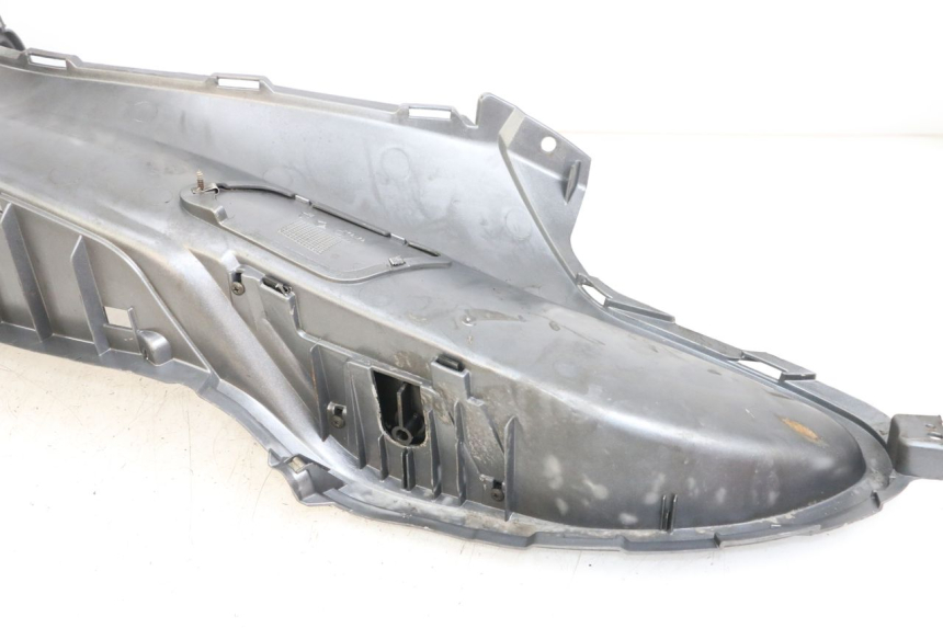 photo de PATA DE APOYO DERECHA PIAGGIO X9 125 (2000 - 2003) - Zoom estado de uso