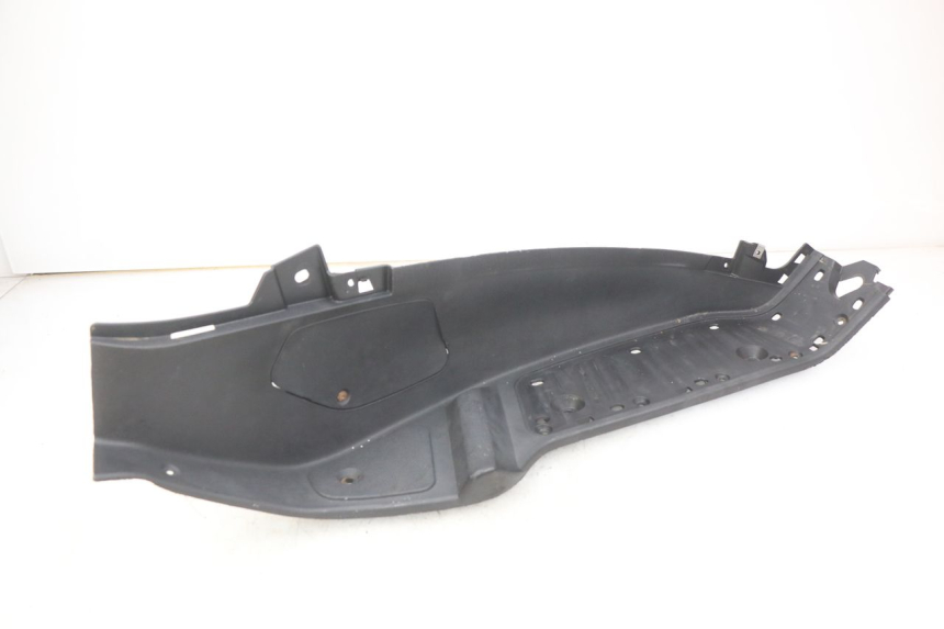 photo de PATA DE APOYO DERECHA PIAGGIO XEVO - X EVO 125 (2007 - 2017) - Estado de la superficie y material