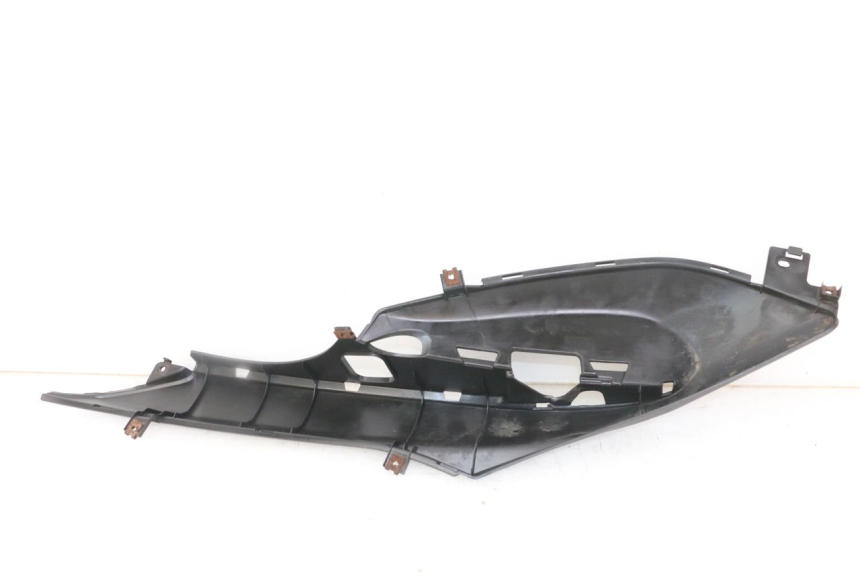 photo de TAPA REPOSAPIES DERECHA YAMAHA NEO'S NEOS 2T EASY 50 (2013 - 2016) - Detalle de la pieza