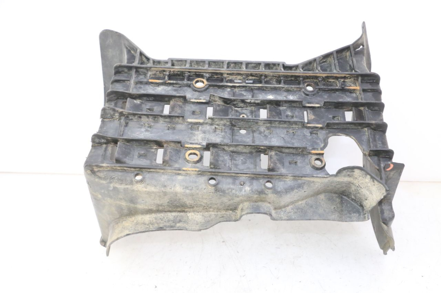 photo de TAPA REPOSAPIES DERECHA YAMAHA YFM BRUIN 350 (2003 - 2009) - Detalle de la pieza