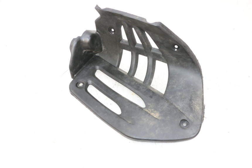 photo de TAPA REPOSAPIES DERECHA YAMAHA YFM R RAPTOR 250 (2008 - 2014) - Zoom sobre los componentes