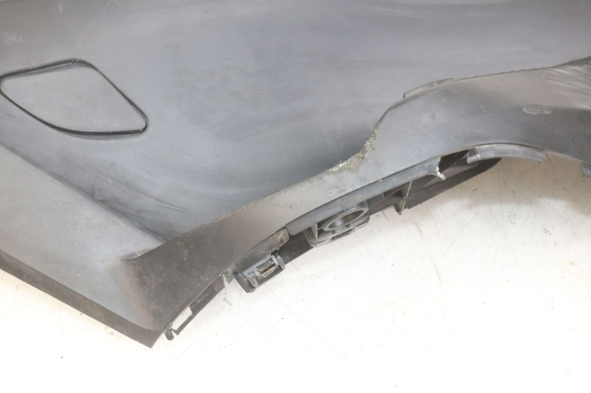 photo de PATA DE APOYO DERECHA YAMAHA YP MAJESTY 400 (2004 - 2008) - Detalle de la pieza