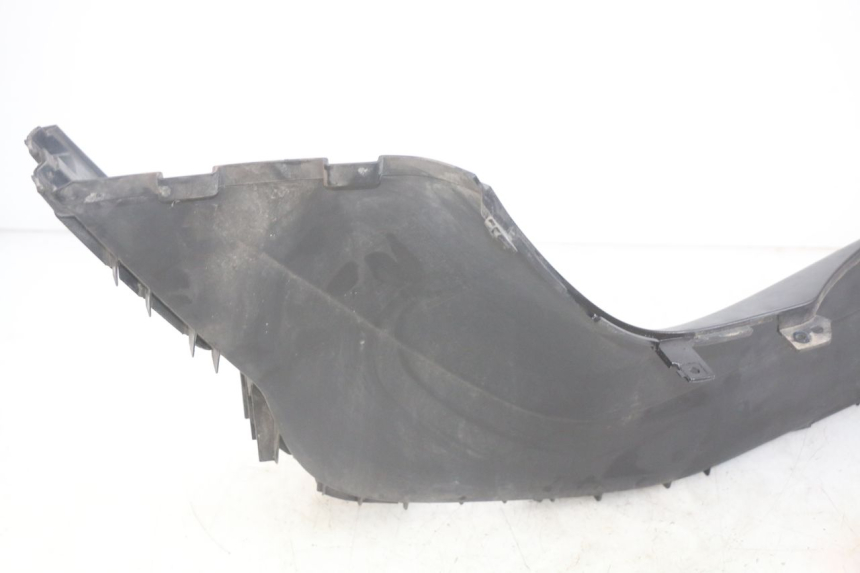 photo de PATA DE APOYO DERECHA YAMAHA YP MAJESTY 400 (2004 - 2008) - Estado de la superficie y material