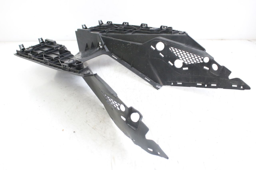 photo de ESTRIBO WAYSCRAL E-SPEED 1 (2022 - 2024) - Detalles de los puntos de fijación