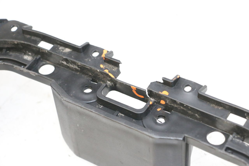 photo de TAPA REPOSAPIES SEGWAY NINEBOT E125S 1 (2022 - 2026) - Zoom estado de uso