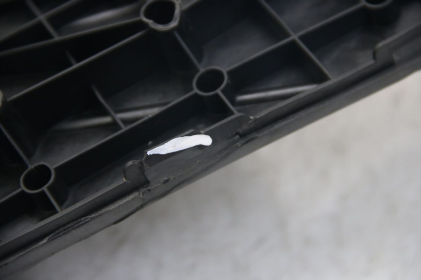 photo de ESTRIBO YAMAHA D'ELIGHT DELIGHT 125 (2017 - 2020) - Otra perspectiva