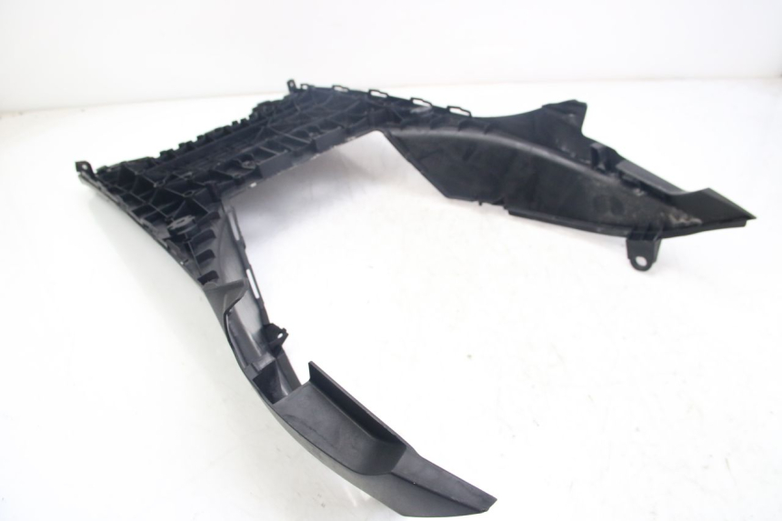 photo de ESTRIBO YAMAHA D'ELIGHT DELIGHT 125 (2017 - 2020) - Estado de la superficie y material