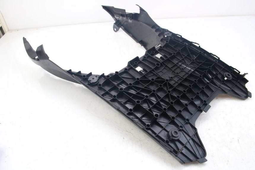 photo de ESTRIBO YAMAHA D'ELIGHT DELIGHT 125 (2017 - 2020) - Marcados y referencias originales