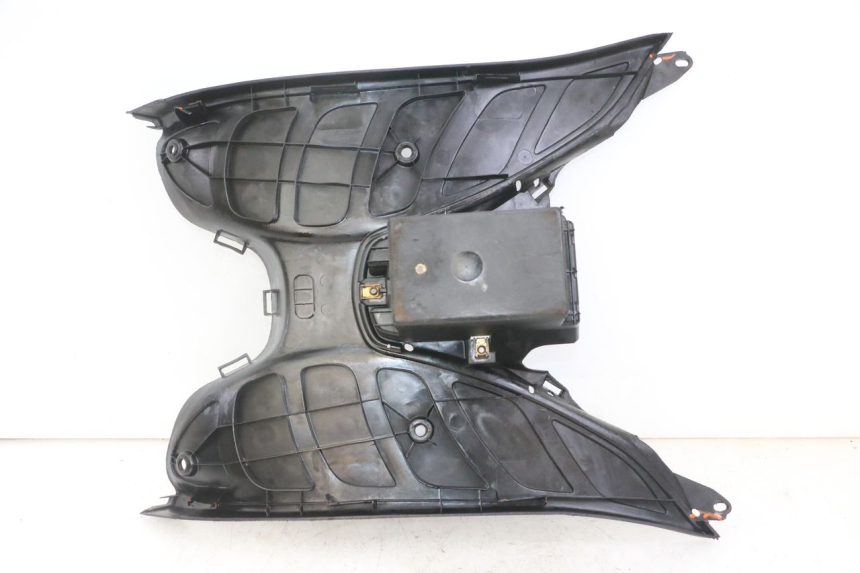 photo de ESTRIBO PEUGEOT ELYSEO 125 (1999 - 2004) - Enfoque en la estructura