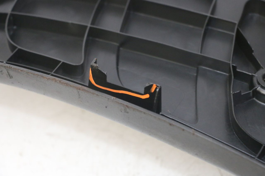 photo de ESTRIBO PEUGEOT ELYSEO 125 (1999 - 2004) - Marcados y referencias originales