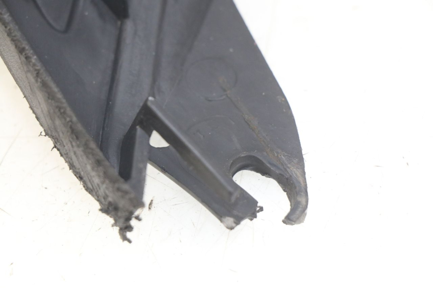 photo de ESTRIBO PEUGEOT ELYSTAR 50 (2002 - 2014) - Detalle de la pieza