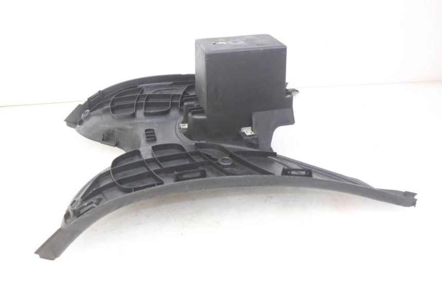 photo de ESTRIBO PEUGEOT ELYSTAR 50 (2002 - 2014) - Primer plano técnico