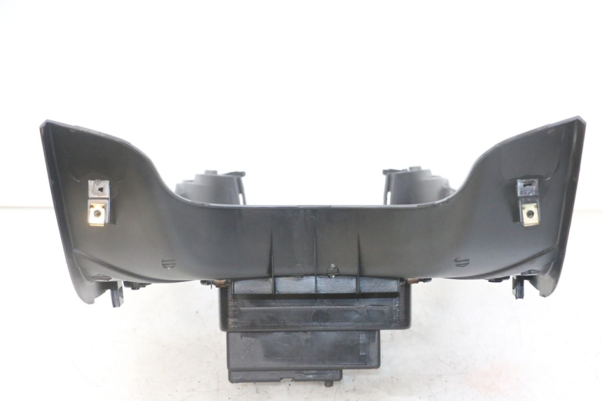 photo de TAPA REPOSAPIES SYM FIDDLE 2 S 125 (2012 - 2014) - Marcados y referencias originales