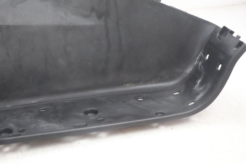 photo de TAPA REPOSAPIES HONDA FJS SILVER WING SILVERWING 400 (2005 - 2008) - Otra perspectiva