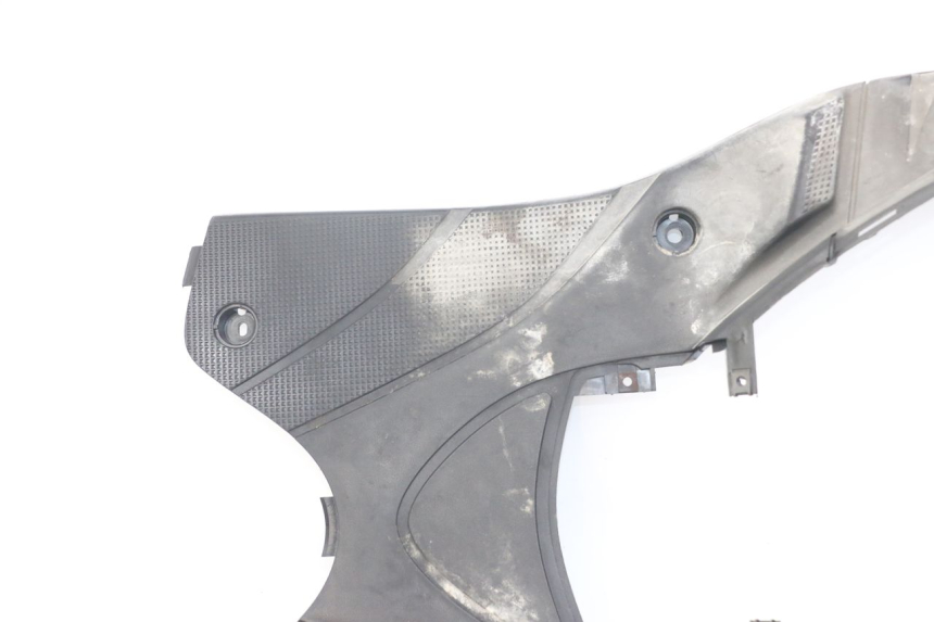 photo de ESTRIBO MBK FLAME X 125 (2004 - 2007) - Zoom sobre los componentes