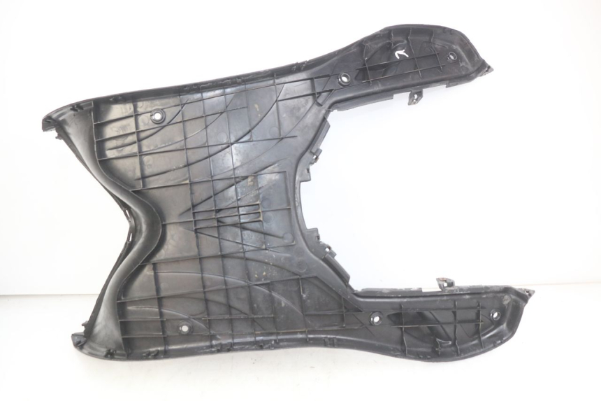 photo de TAPA REPOSAPIES PIAGGIO FLY 2T 50 (2004 - 2017) - Otra perspectiva