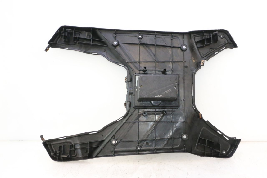 photo de TAPA REPOSAPIES KEEWAY FOCUS 50 (2006 - 2009) - Primer plano técnico