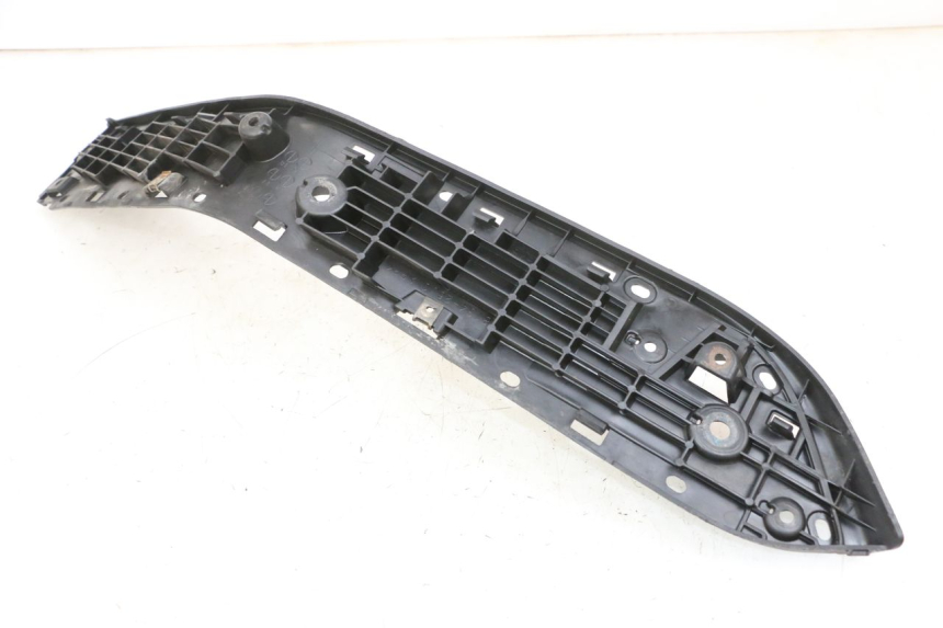 photo de ESPEJO IZQUIERDO SUZUKI BURGMAN 650 (2013 - 2020) - Detalle de la pieza