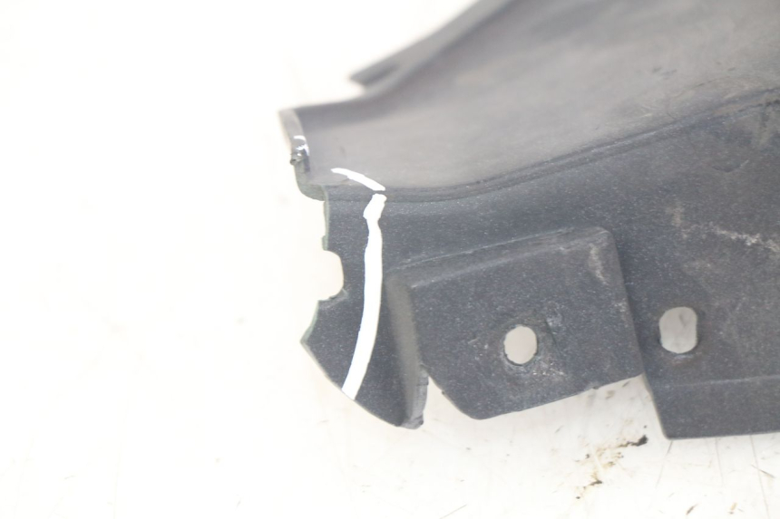 photo de PATA DE APOYO IZQUIERDA BMW C1 125 (2000 - 2003) - Estado de la superficie y material