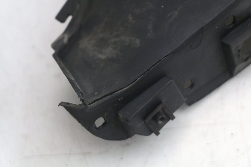 photo de PATA DE APOYO IZQUIERDA BMW C1 125 (2000 - 2003) - Estado de la superficie y material