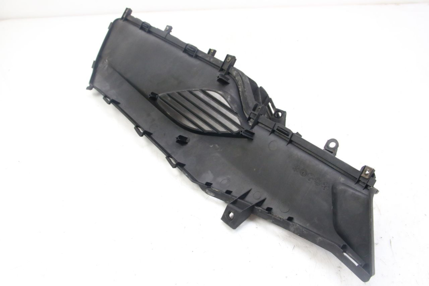 photo de PATA DE APOYO IZQUIERDA KYMCO DINK STREET 125 (2009 - 2014) - Primer plano técnico