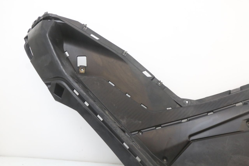 photo de TAPA REPOSAPIES IZQUIERDA LONGJIA EASY MAX 125 (2020 - 2024) - Detalle de la pieza