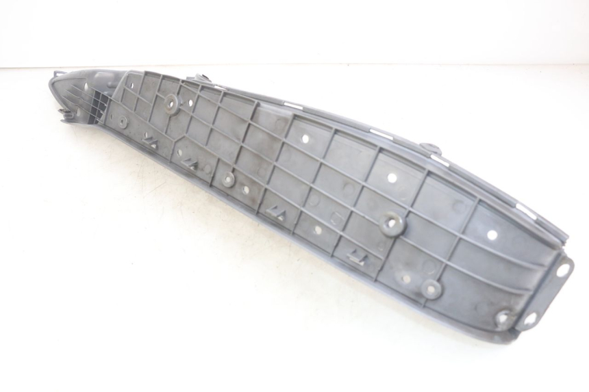 photo de PATA DE PIE IZQUIERDA HONDA FES PANTHEON 2T 125 (1998 - 2002) - Detalle de la pieza