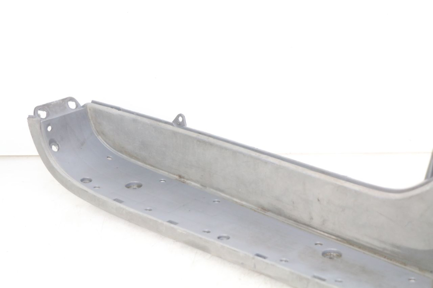 photo de PATA DE PIE IZQUIERDA HONDA FES PANTHEON 2T 125 (1998 - 2002) - Primer plano técnico