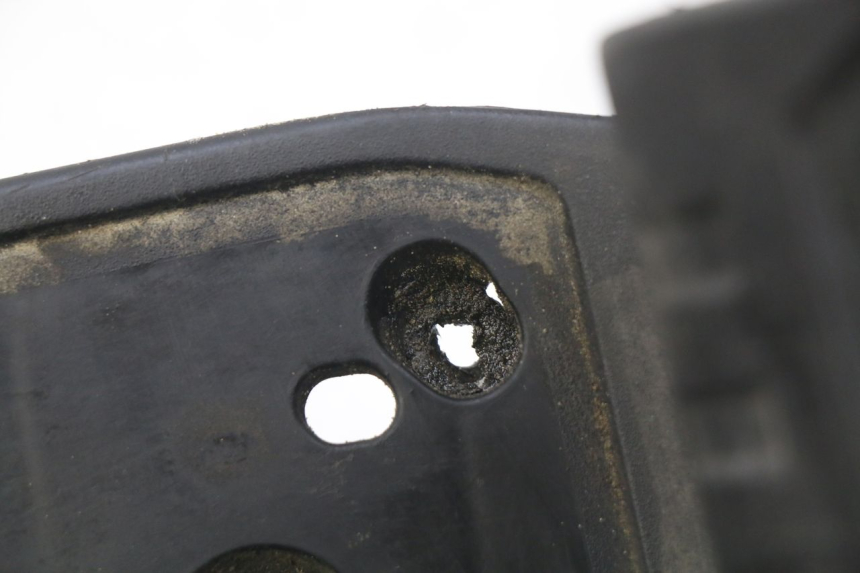 photo de PATA DE APOYO IZQUIERDA HONDA FORZA 125 (2015 - 2016) - Zoom estado de uso