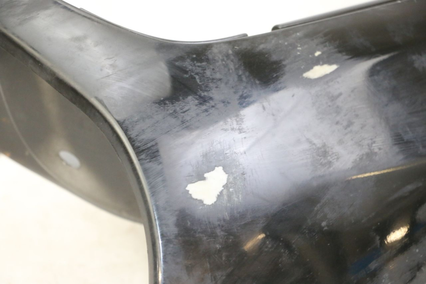 photo de TAPA REPOSAPIES IZQUIERDA PIAGGIO IE MP3 YOURBAN 300 (2011 - 2016) - Inspección visual detallada