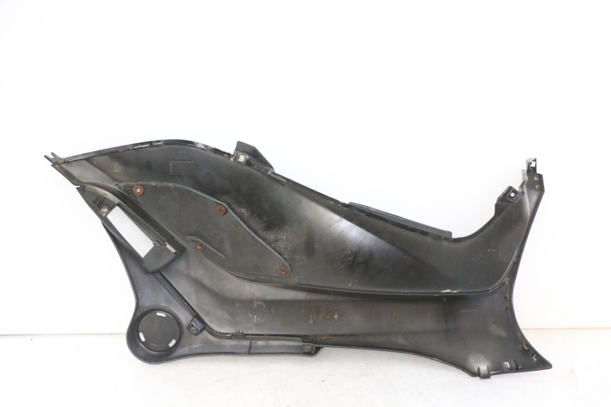 photo de TAPA REPOSAPIES IZQUIERDA PIAGGIO IE MP3 YOURBAN 300 (2011 - 2016) - Marcados y referencias originales