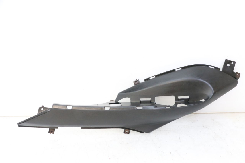 photo de TAPA REPOSAPIES IZQUIERDA MBK OVETTO ONE 2T 50 (2013 - 2017) - Vista principal